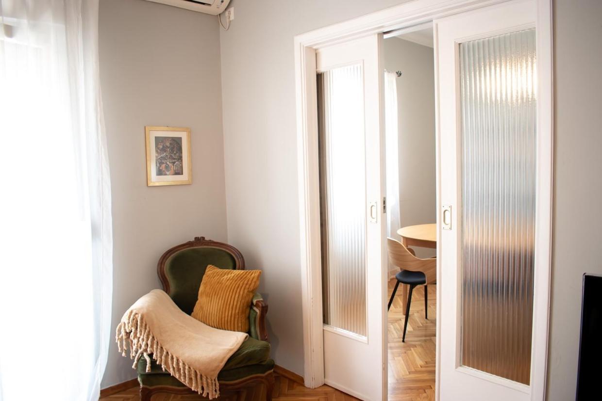 Apartment Vresthenis Atenas Exterior foto